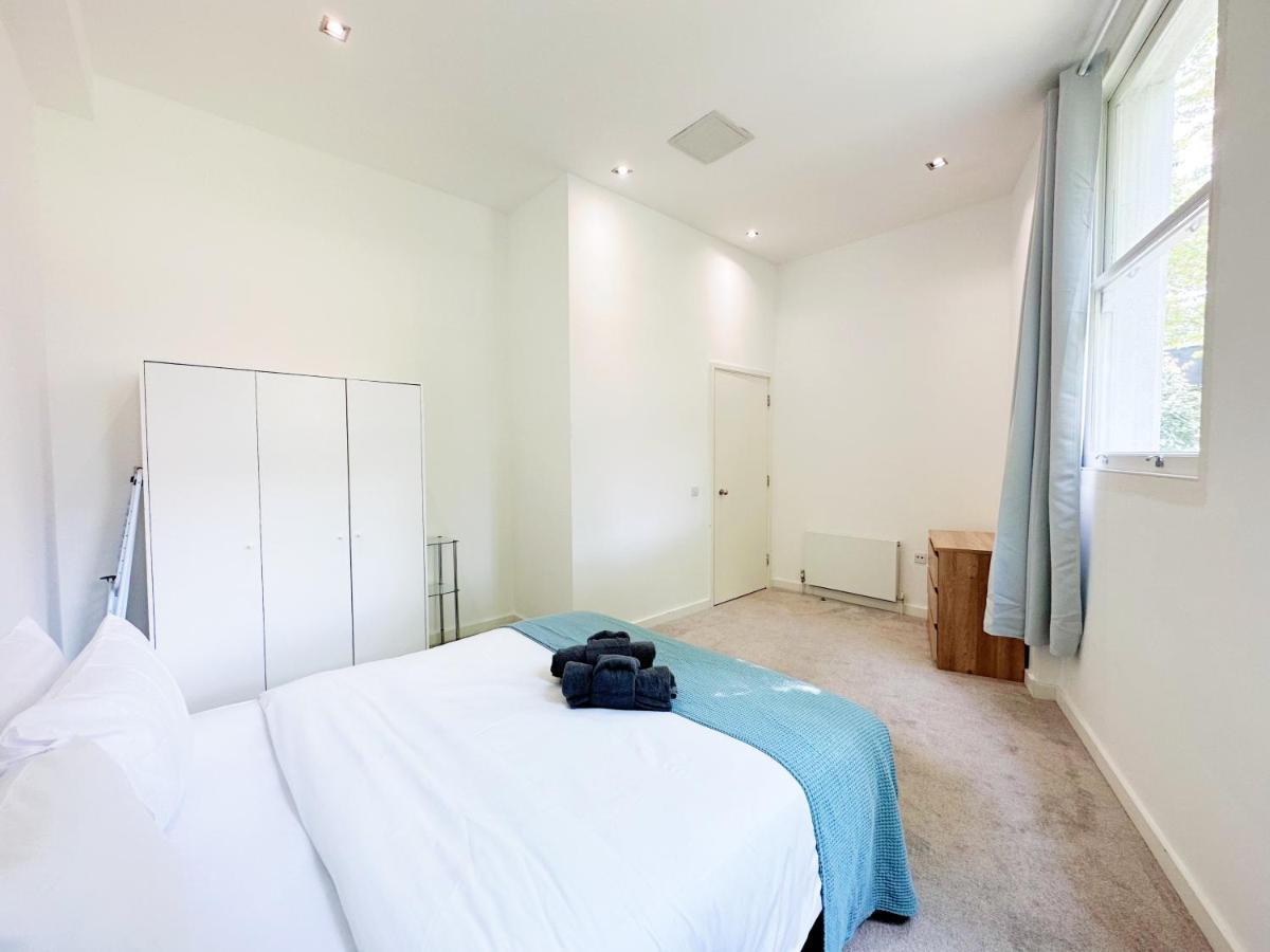 Portobello Dock Canalside Apartment ロンドン エクステリア 写真